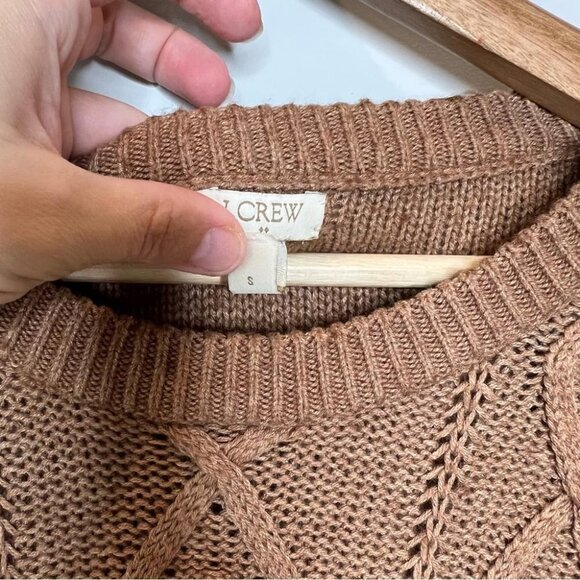 J Crew Factory Womens Size Small Camel Cable Knit Sweater Wool Blend Crewneck - Picture 5 of 8